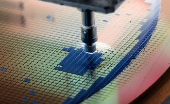 Physicists Discover a New Quantum Phase Transition in Lithium Holmium Fluoride Material