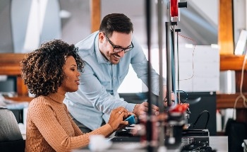 Berkeley Lab Researchers Develop a Novel Method of Heating and Cooling