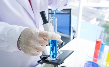 Researchers Detect Structural Change in Water Molecules Incorporated into Layered Materials