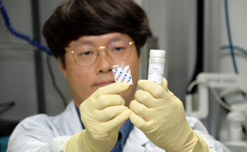 Developing Safer Lithium-Ion Batteries and Reducing EV Fire Risk
