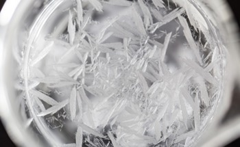 Preparing Supercooled Water at a Well-Defined Temperature