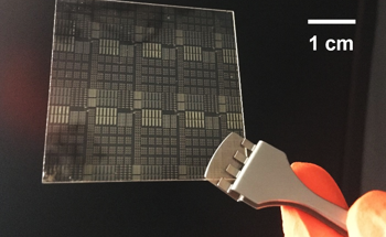 New Transistor Technology Offers Low-Power, Flexible Displays