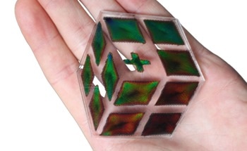New Biodegradable Material Changes Color and Can Be 3D Printed