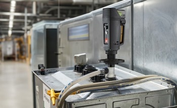 Achema 2024: A New Mobile Drum Pump with Battery Drive