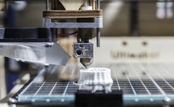 Fighting E-Waste with a New Flexible Substrate Material