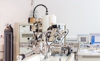 Atomic-Scale Semiconductor Delivers Unprecedented Optical Processing Power
