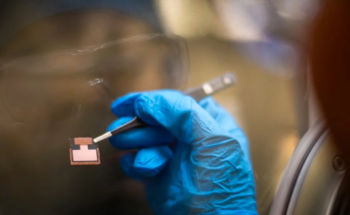 New Design Strategy for High-Performance, Long-Lasting Perovskite Solar Cells