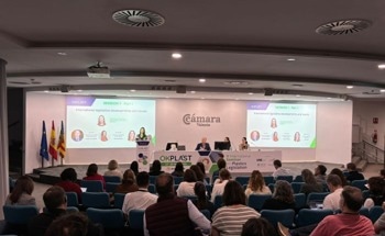 The Plastics Industry Discusses Regulatory Challenges in Valencia at OKPLAST Seminar