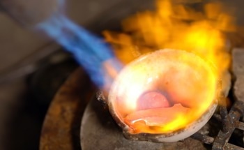 'Entropy Catastrophe' is Testing Theoretical Stability As Gold is Superheated
