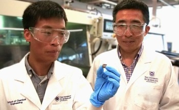 UQ Cleans Up Toxic Solar Panels to Bring them Indoors