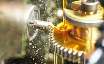 Eutectogels and Liquid Additives Showcase Strong Potential for Sustainable Tribology