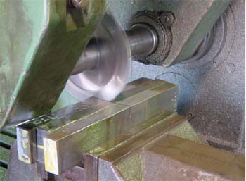 Machining test samples for CTOD testing.