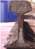 AZoM - metals, ceramics, polymers and composites : fracture surface of a failed railway track rail