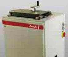 Specimen grinding machine