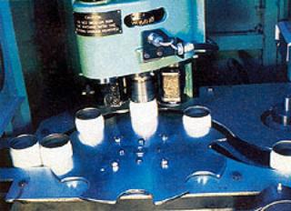 AZoM - Metals, Ceramics, Polymer and Composites : Steel Cans – Developments in Design and Materials, the spin necking process